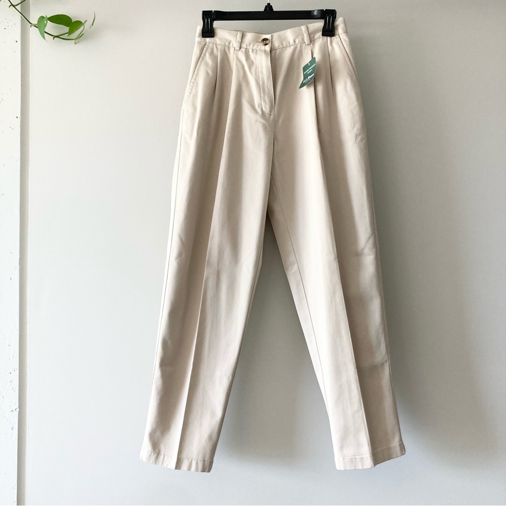 L. L. Bean Wrinkle-Free Chino Pants Classic Fit 4P
